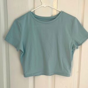 Cute Cropped Wild Fable Top Medium/Large